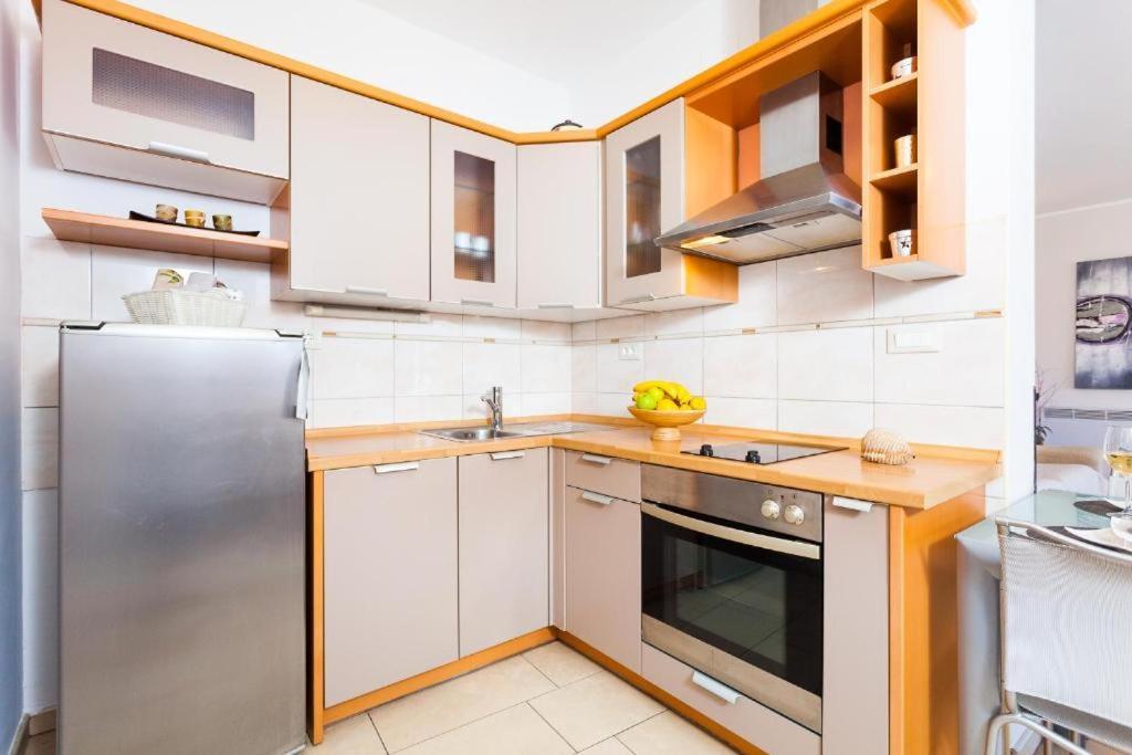 Apartments Dea Caeli Vela Luka Buitenkant foto