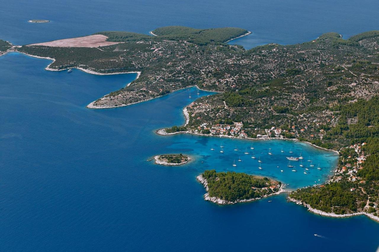 Apartments Dea Caeli Vela Luka Buitenkant foto