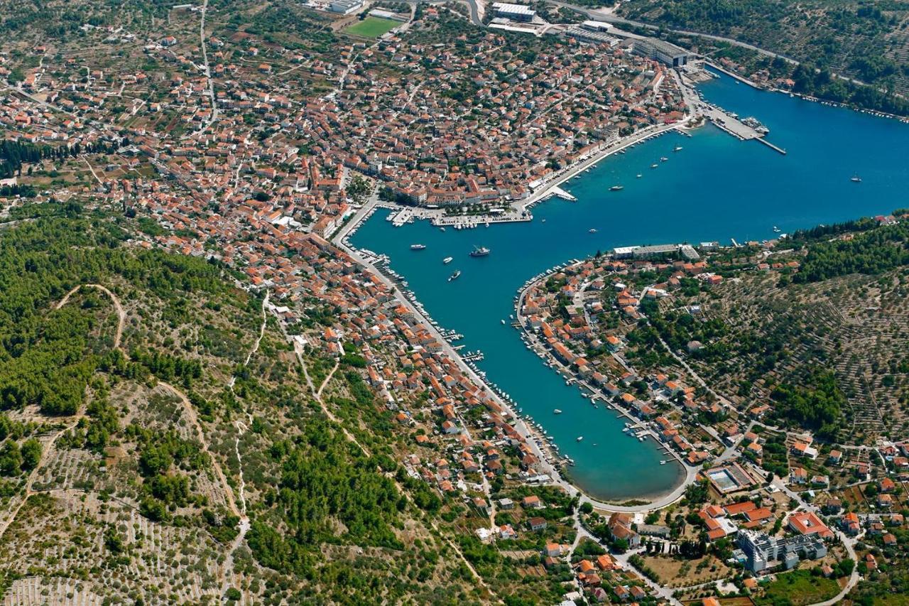 Apartments Dea Caeli Vela Luka Buitenkant foto
